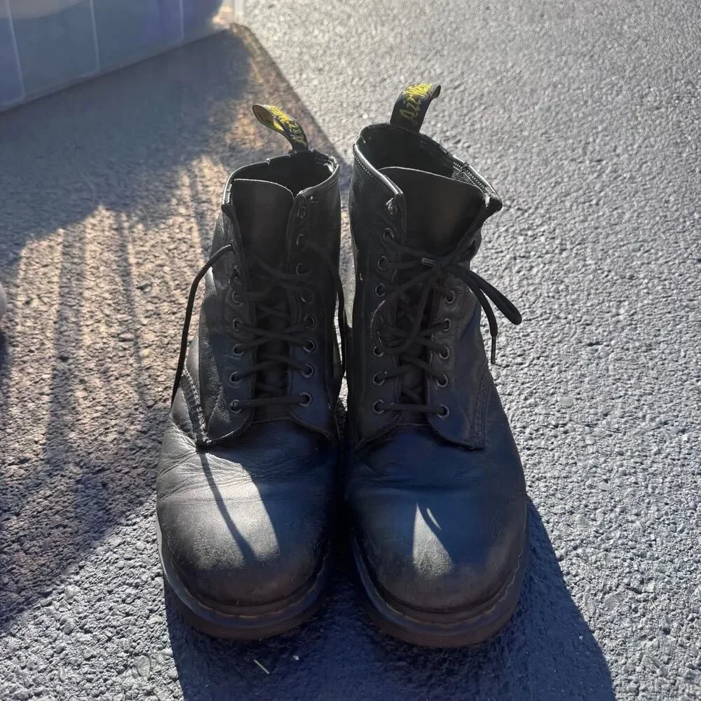 Dr-martens Men's Black Boots